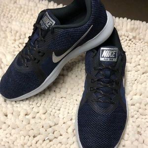 Nike Flex TR8 women’s training shoes